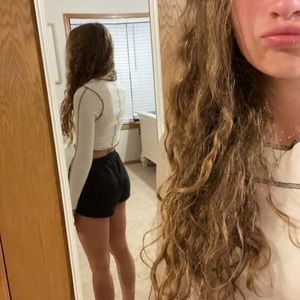 Pacsun cropped long sleeve shirt size Small